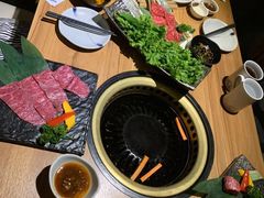 -炼火烤肉店