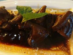 瑞士汁乳鸽-侨美·唐荔园·40年地道粤菜