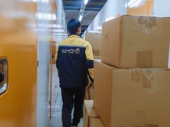 -安东易迷你仓自助寄存仓库(淞虹路店)