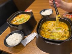 -阿香米线(大唐西市大润发店)