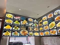 -李连贵酒家熏肉大饼(昆明街店)