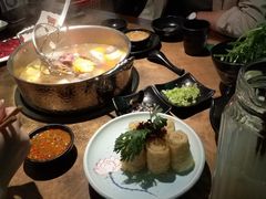 -左庭右院鲜牛肉火锅(新梅广场店)