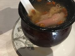 黄豆猪手汤-鄱阳湖·江西小炒·瓦罐煨汤(五道口店)