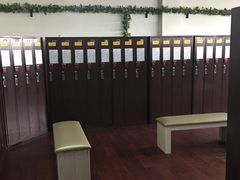 -金孔雀温泉旅游度假村