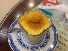 牛奶焦糖布丁-广信牛奶甜品世家(台东店)