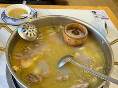 -朴小妹人参鸡汤火锅(长白山万达店)