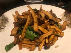 -丝路金桃·新疆菜(徐汇店)