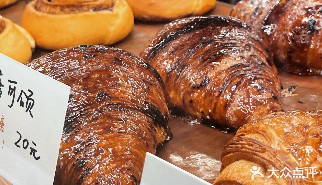 找到一家在社区里的面包店！！面包爱好者请无脑冲🥨
