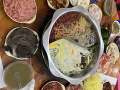 -储奇门鳝鱼火锅(总店)