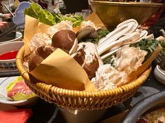 -巴奴毛肚火锅(九洲店)