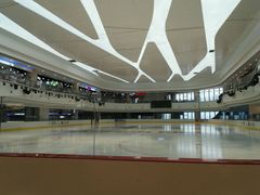 -冠军冰场CHAMPION RINK(环球银泰城店)