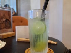 -Me Coffee下午茶艺术空间