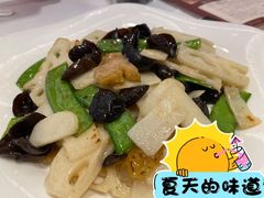 -海都六福酒家(世博广场店)
