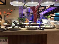 -亚马逊环球美食百汇(新城吾悦广场店)