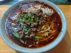 泡椒鸡杂小面-丁丁猫重庆小面(徐州路店)