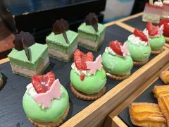 -广州万富希尔顿酒店-感趣自助餐厅·生蚝海鲜刺身