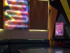 -K+全国连锁KTV(绿地缤纷天地店)