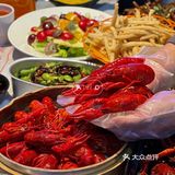 2023年的第1⃣️顿小龙虾bi须是靓靓蒸虾