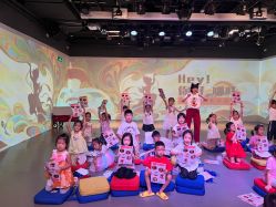 -小鸡哆哆故事屋·儿童乐园(嘉里城店)