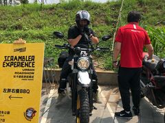 -金港秋名山·双层卡丁车场
