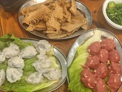 -牛一煲美食(江高店)
