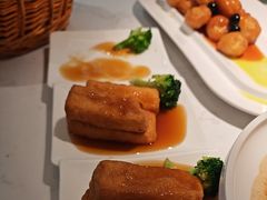 -芳满庭粤菜餐厅(丹阳吾悦店)