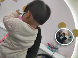 -Oh my head儿童理发(绿地·新田360店)