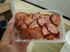 香肠-蓝精灵饺子店