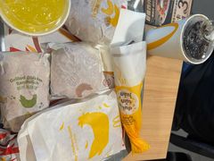 -麦当劳(金山红星美凯龙DT店)