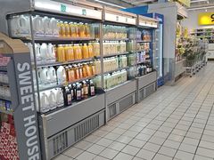 -沃尔玛(前山店)