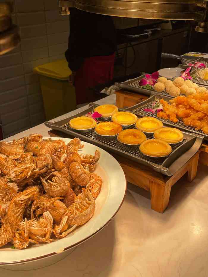 宝龙广场海鲜自助餐图片