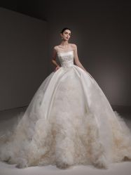 -南京宝娜嫁衣婚纱礼服馆(中央路店)