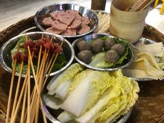 -巴隆门重庆老火锅(太湖路店)