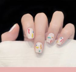 -LILY NAILS美甲美睫