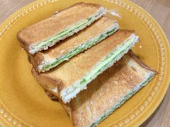 咖椰吐司-HELLO 27 意面·沙拉·帕尼尼