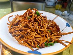 -董厨煨汤馆(车站路店)