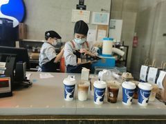 -瑞幸咖啡(大冲商务中心C座店)