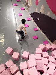 -MINI MARS KIDS CLUB亲子家庭中心(长宁天山店)