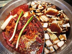 -廖掌柜·重庆鲜货火锅(上海首店)