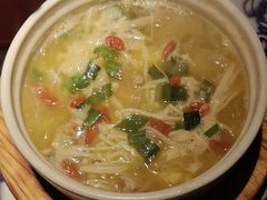 -卢大鲜鱼头捞饭(美利广场店)