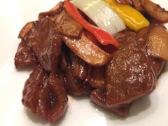 盐煎松板牛肉-御龙宴