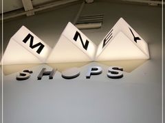 -Money Shops(愚园路店)