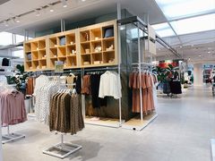 -美特斯邦威(新天地购物中心店)