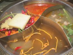 -廖掌柜·重庆鲜货火锅(上海首店)