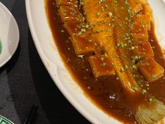黄鱼烧手打年糕-南里山房(徐汇万科店)