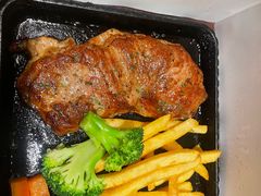 -菲滋意式餐厅(金华银泰城店)