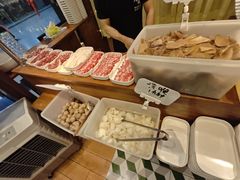 -天成·潮州牛肉脆肉鱼生蚝自助火锅
