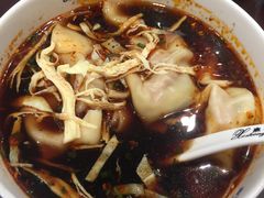 红汤辣荠菜馄饨-熙盛源(凤凰街店)