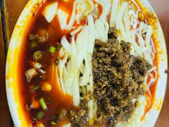 -小谭豆花(西大街店)