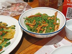 -黄泥岗·地道湖北菜(奥特莱斯店)